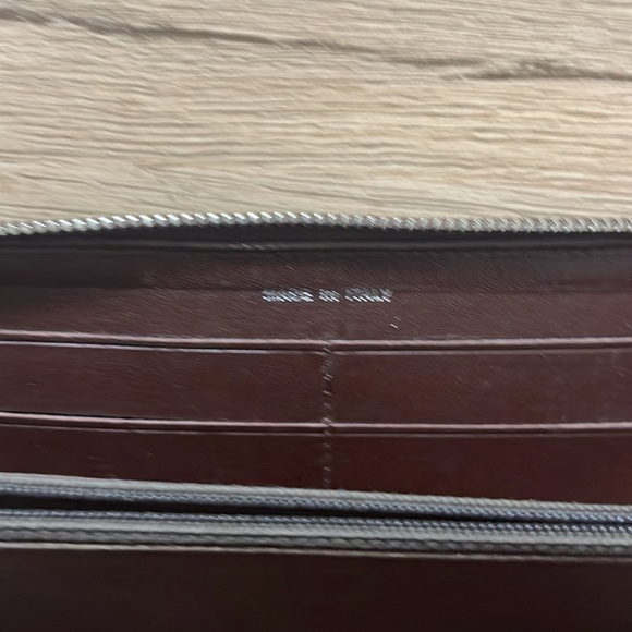 Chanel Interlocking CC Logo Continental Wallet - Picture 7 of 7